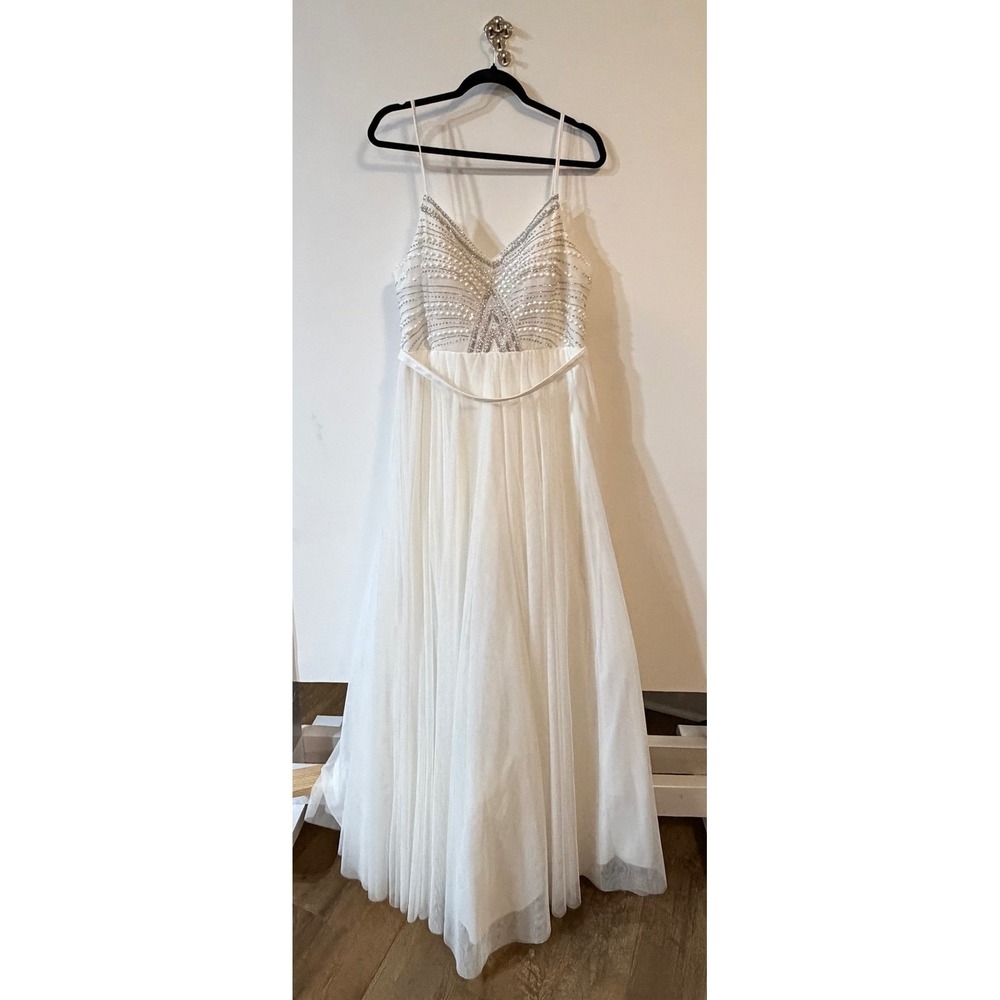 Say Yes to the Prom White Tulle Beaded Pearl Gown Dress Size 17